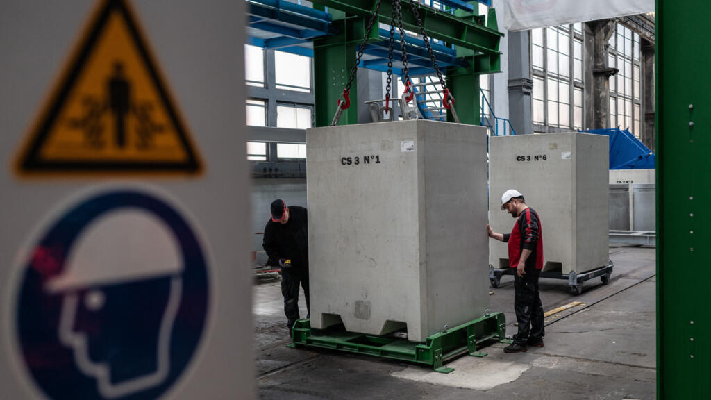 France plans inquiry as cost of nuclear waste project hits €33bn