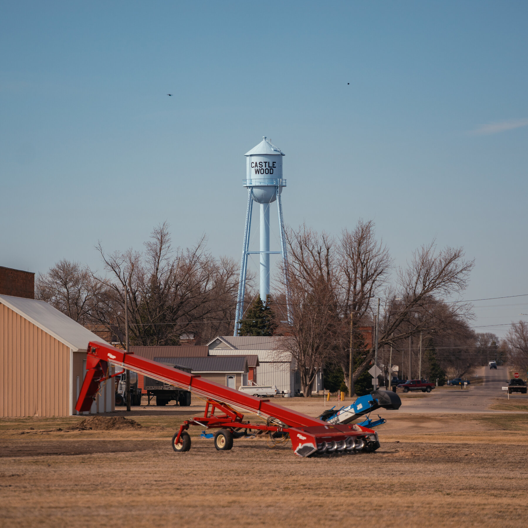 South Dakotans React to Daily Mail Article on Bryon Noem, Kristi Noem’s Husband