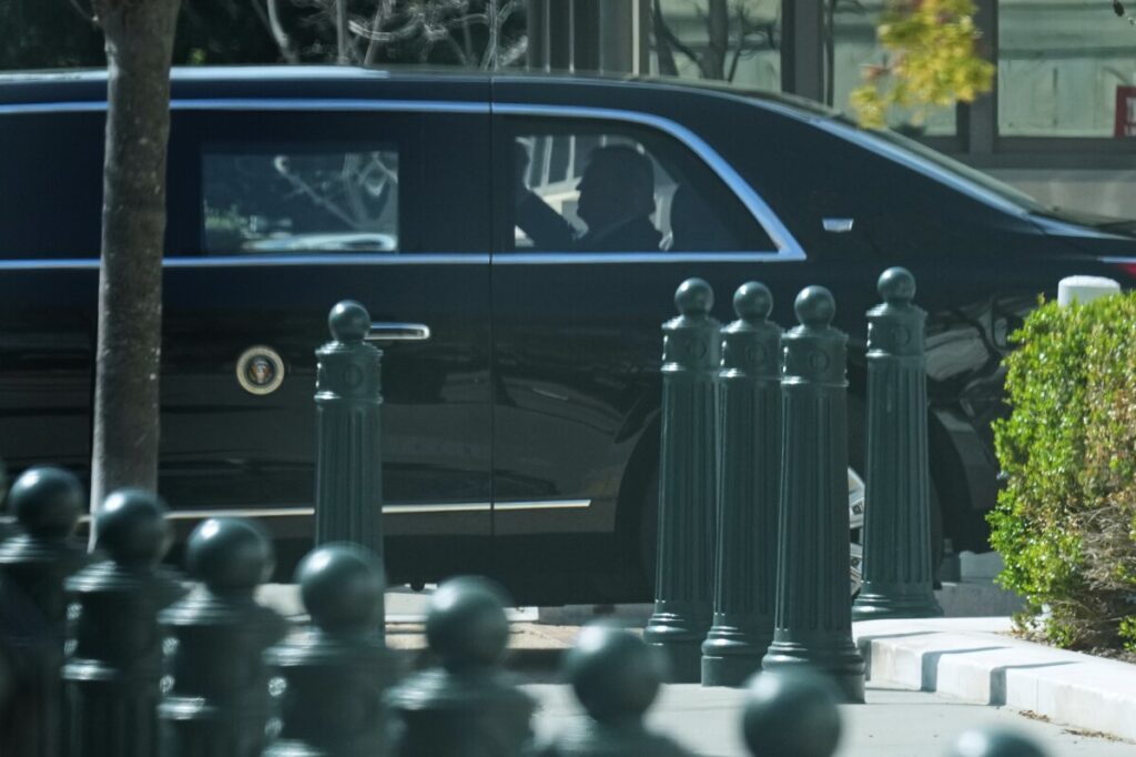 Présence inédite de Donald Trump à la Cour Suprême des Etats-Unis dans l’affaire du “birth certificate”