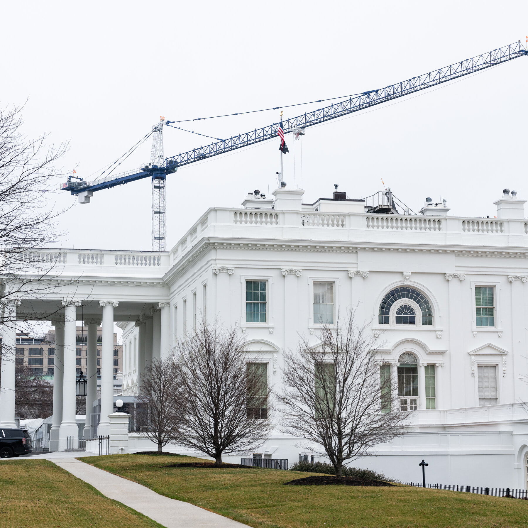 Bomb Shelters and a Drone-Proof Roof: Trump Says Ballroom Is a Matter of Security