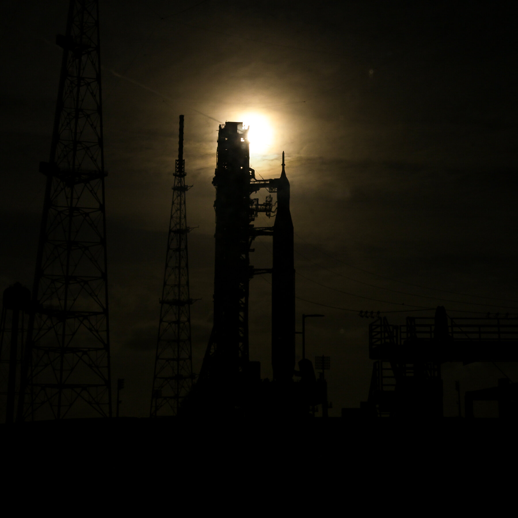 The Awe of a Moon Launch in an Age of Trump, Turmoil and Tribal Divisions