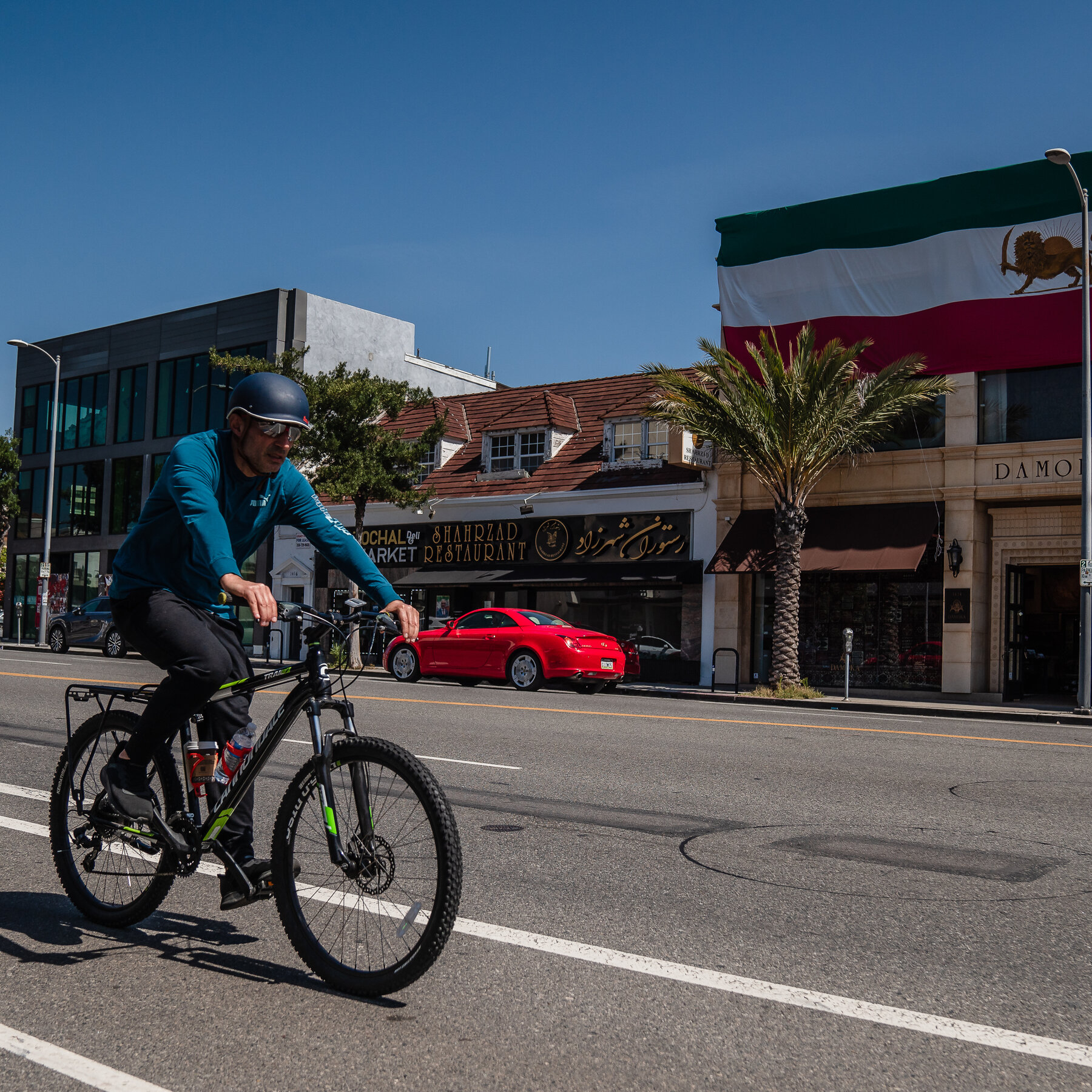 Iranians in L.A. Watch Fearfully as Trump Threatens a Civilization