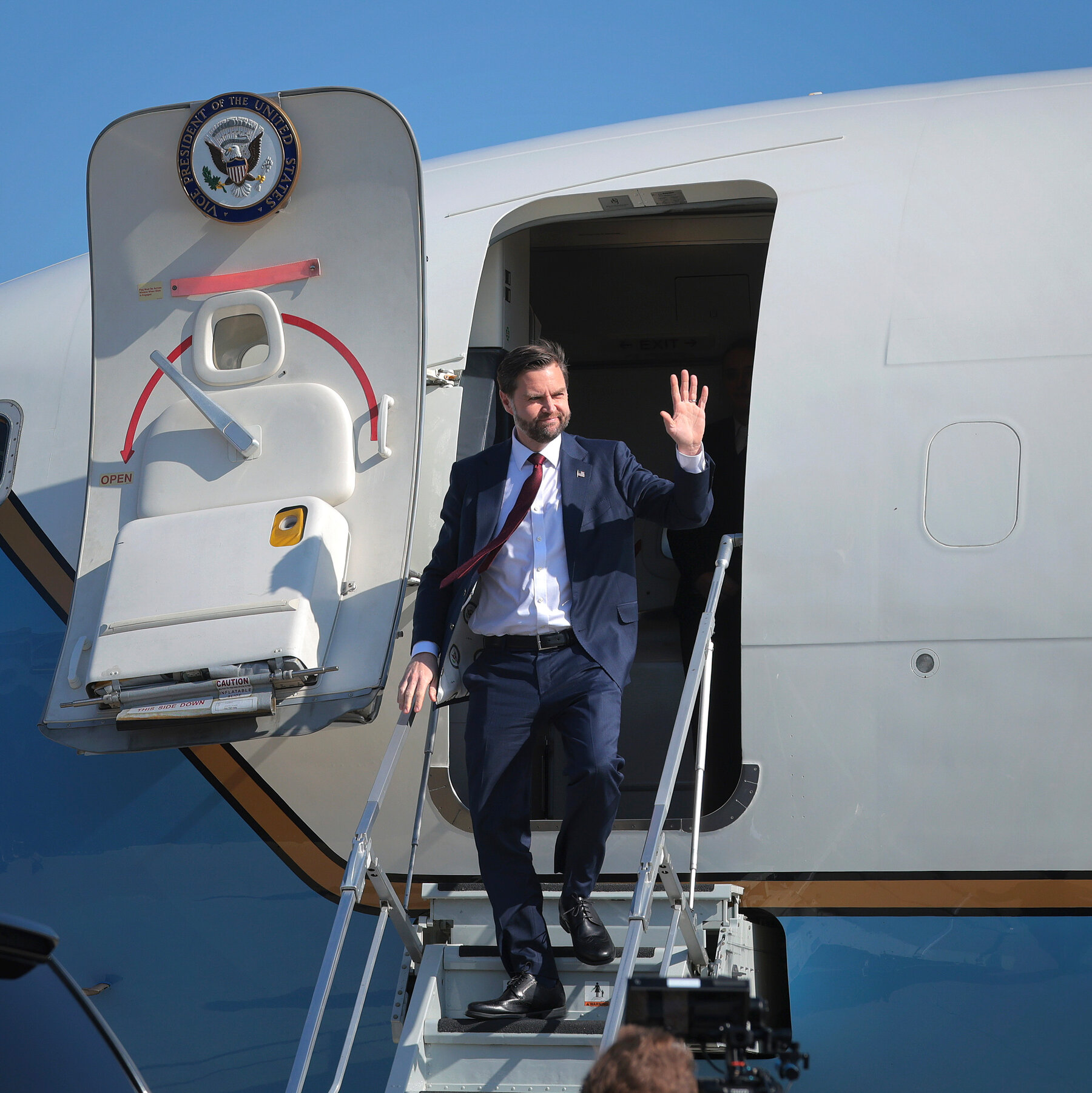 Vance Heads to New Talks With Iran. At Stake: Peace and His Own Standing.