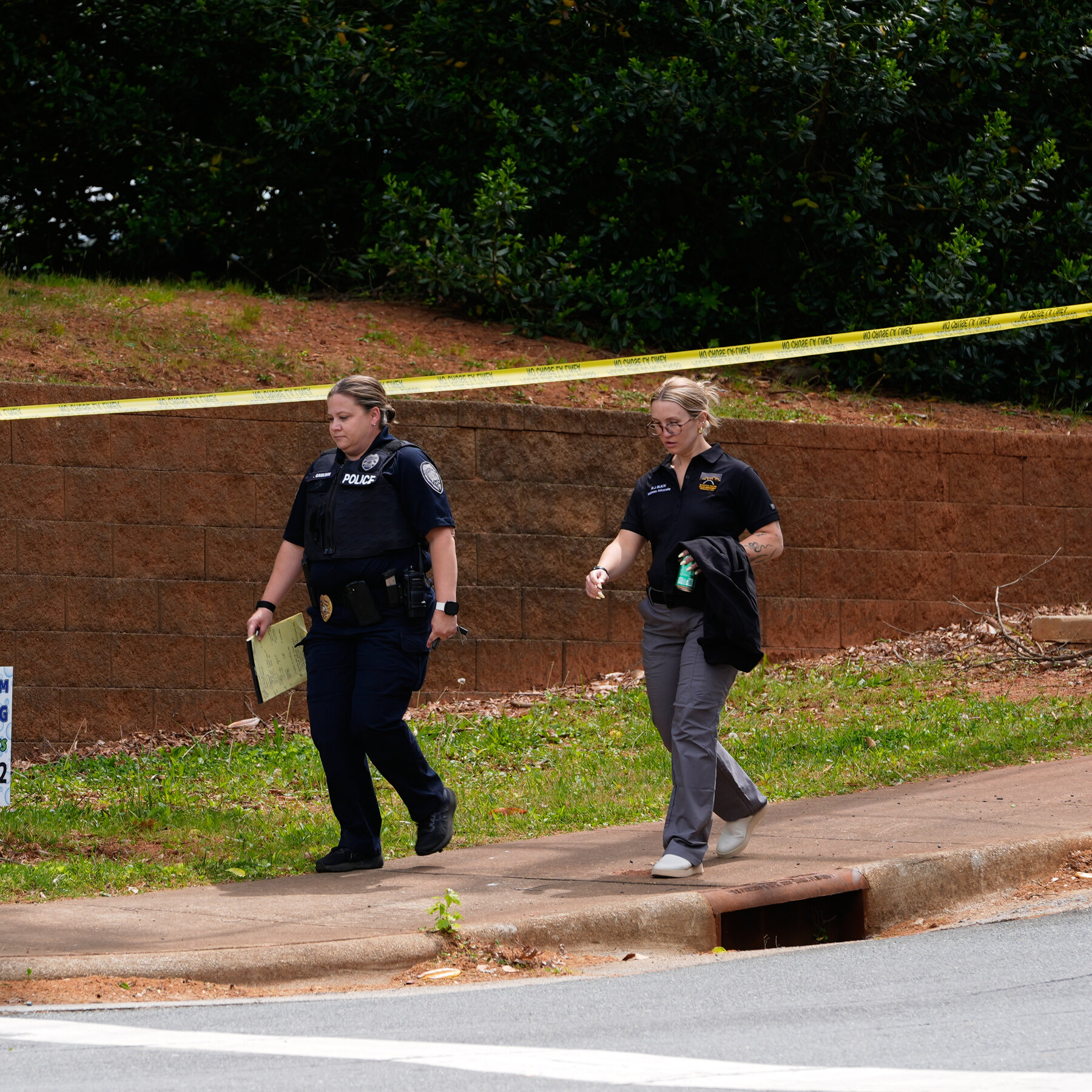 2 Teens Killed and 5 Injured in North Carolina Shooting