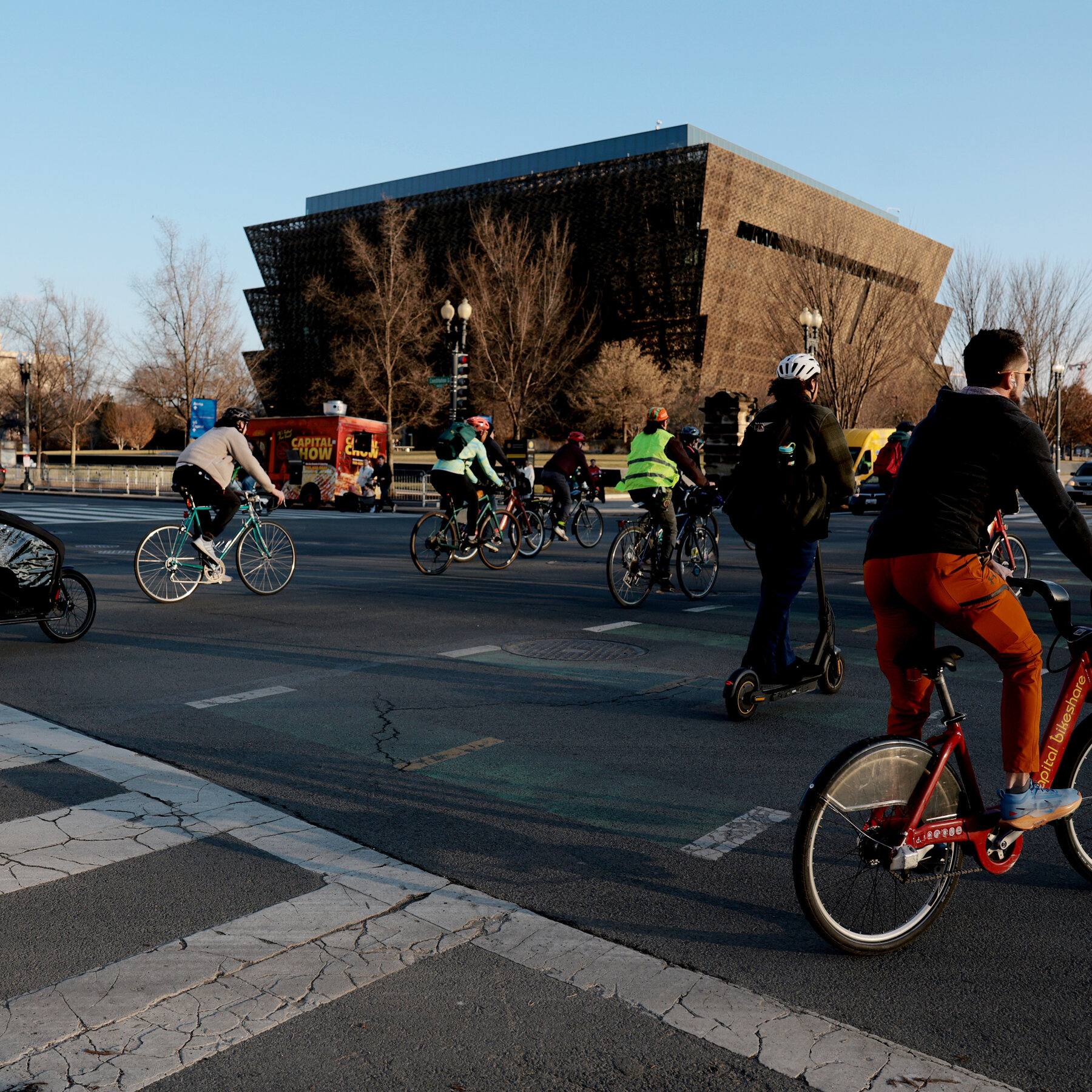 Judge Bars Imminent Removal of D.C. Bike Lanes