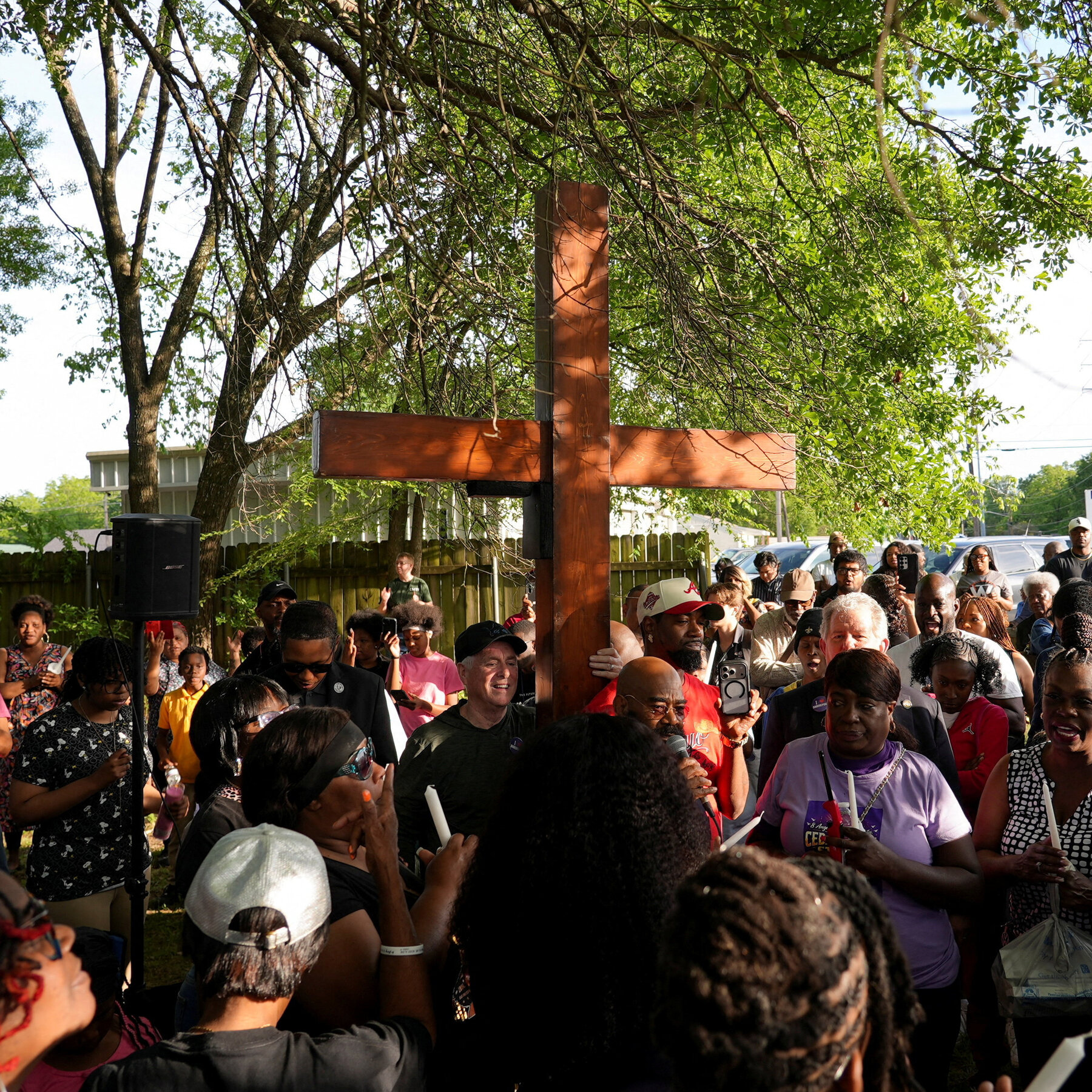 Man Is Charged With Providing Gun to Louisiana Shooter