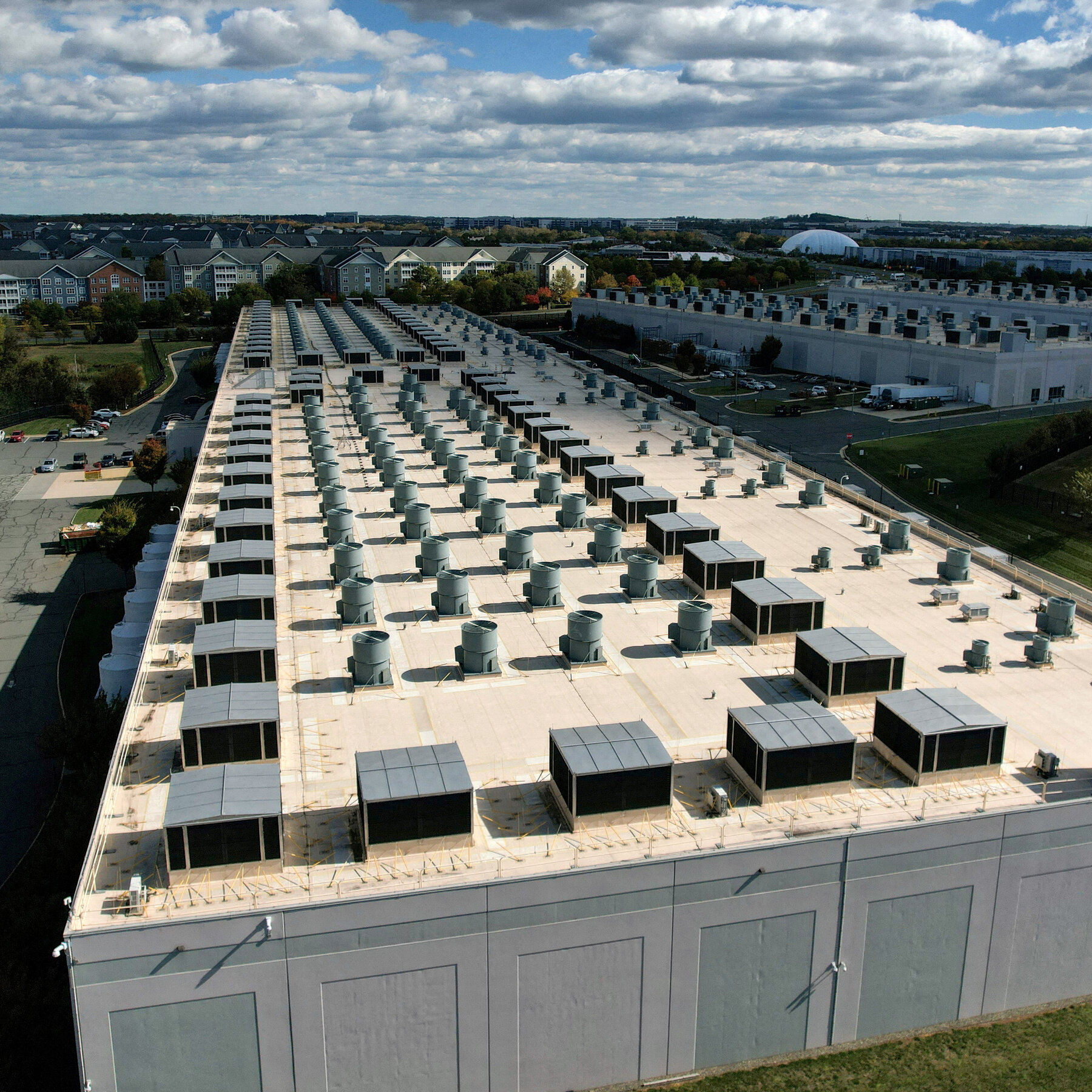 Maine Governor Vetoes Bill That Would Have Paused New Data Centers