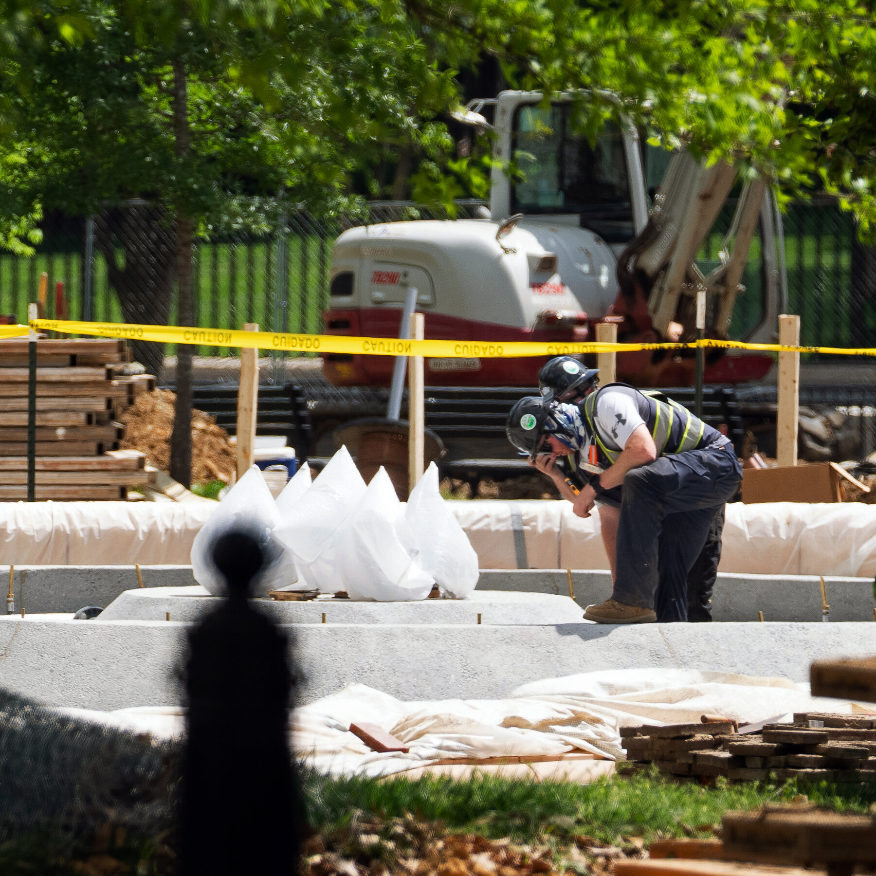 Firm Building Trump’s Ballroom Got a Secret No-Bid Contract for a Nearby Job