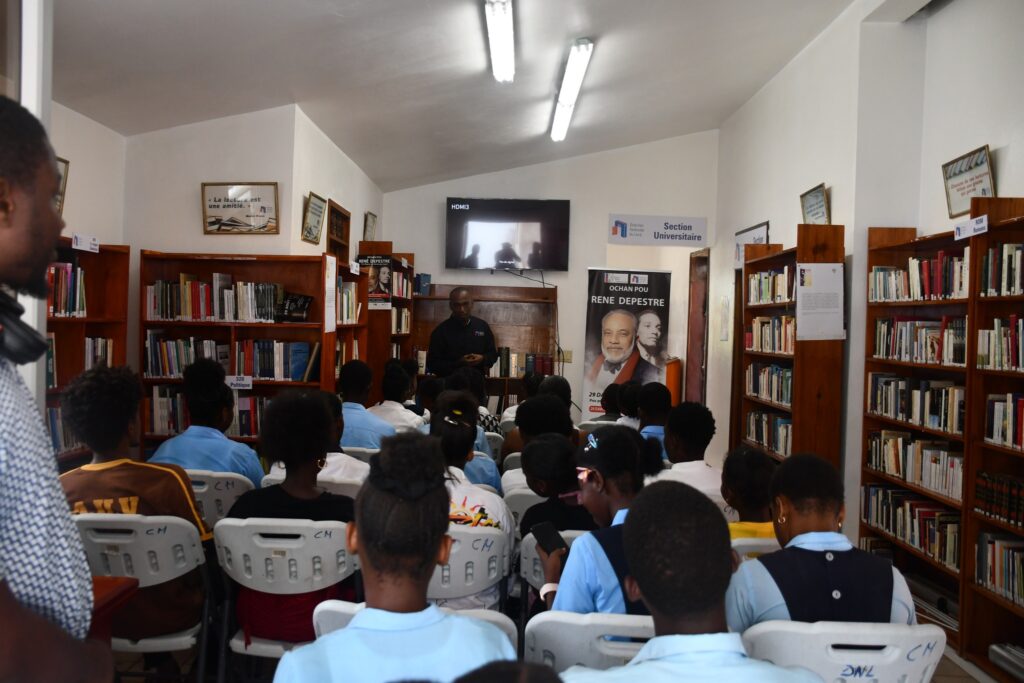 À la Médiathèque Jacques Stephen Alexis, une ode au plaisir de lire