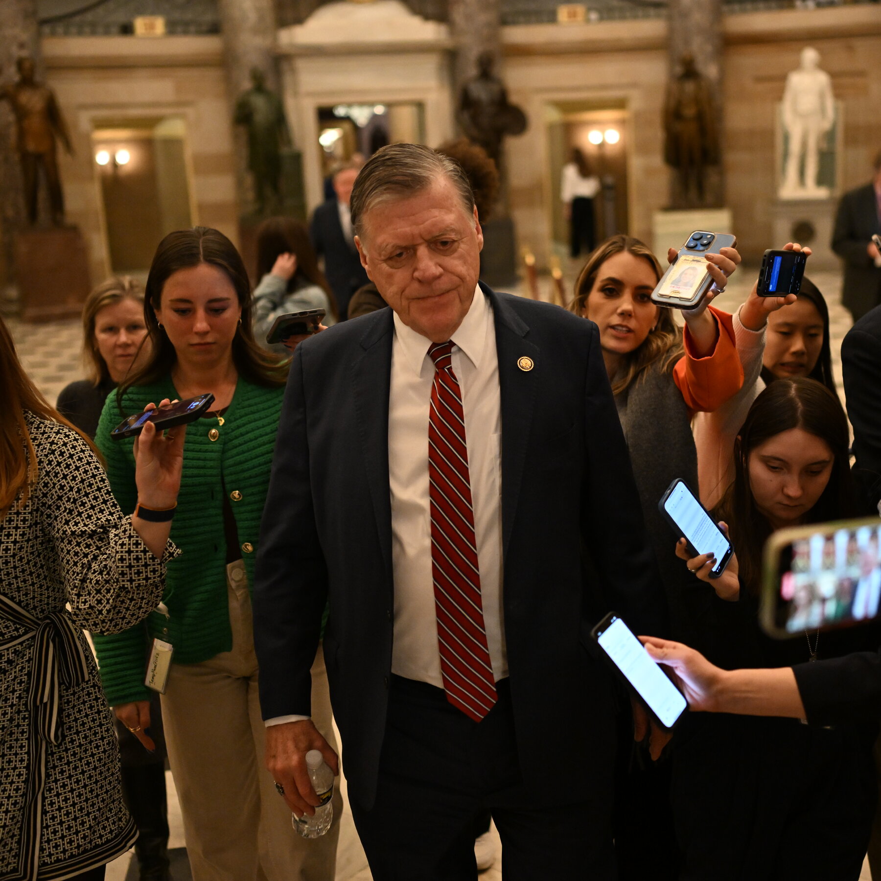 Congressional Republicans Struggle to Do the Basics as Chambers Clash