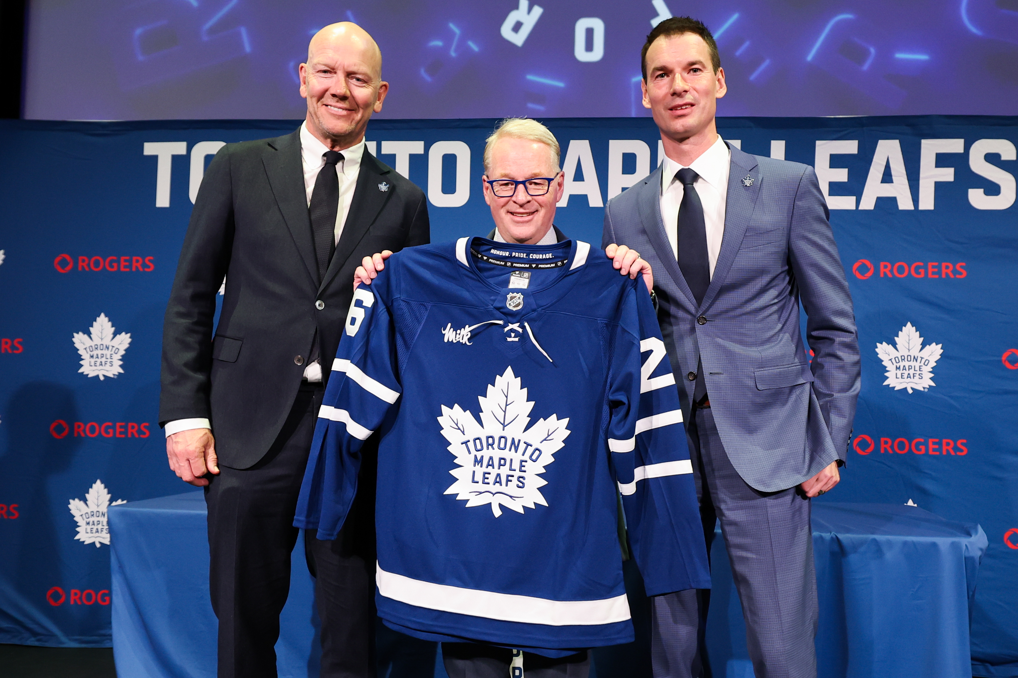 Toronto Maple Leafs win NHL draft lottery, Canucks will pick third