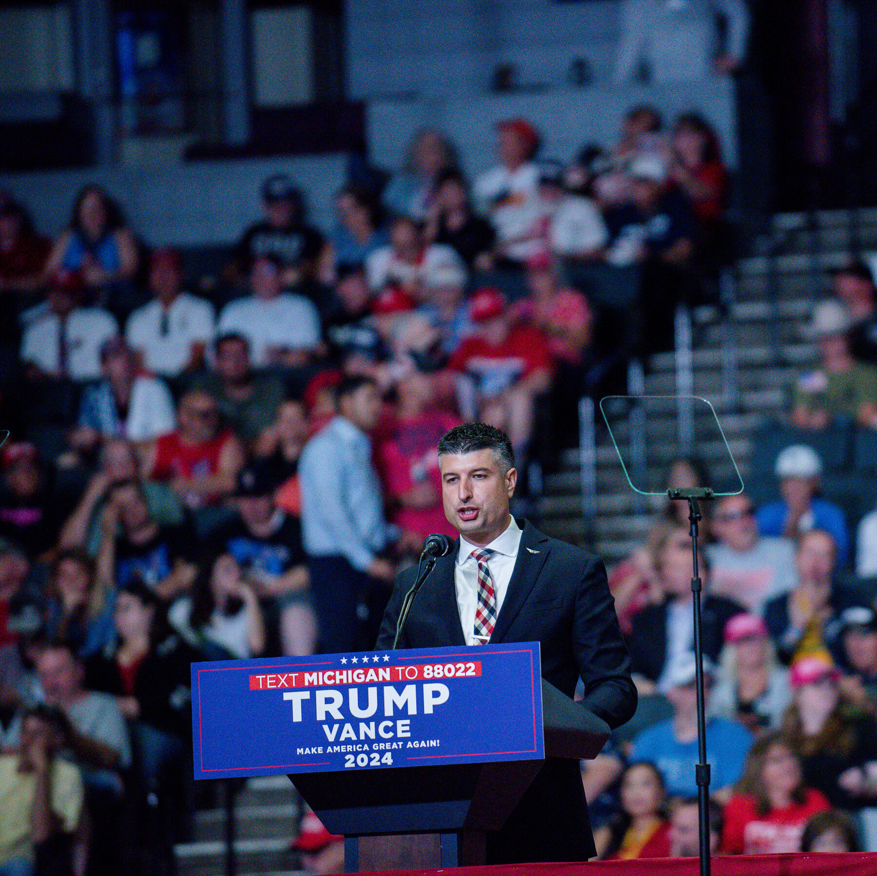 House Republican Proposes Bill to Wind Down the Iran War