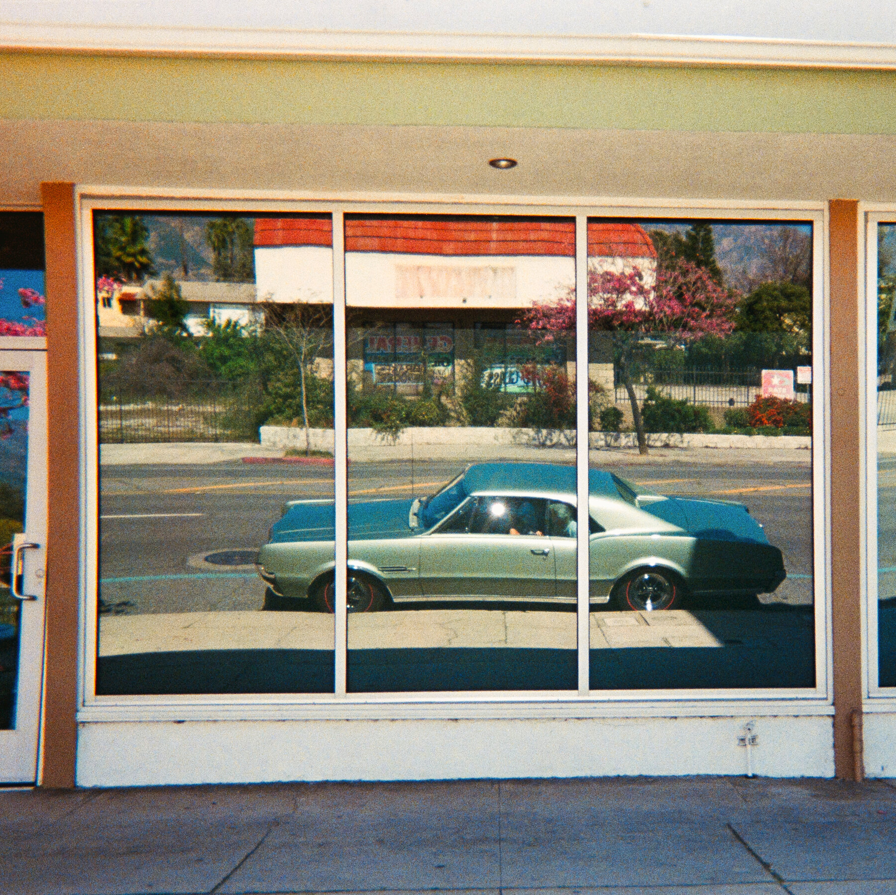 A Route 66 Road Trip in Cars of the Past, Present and Future