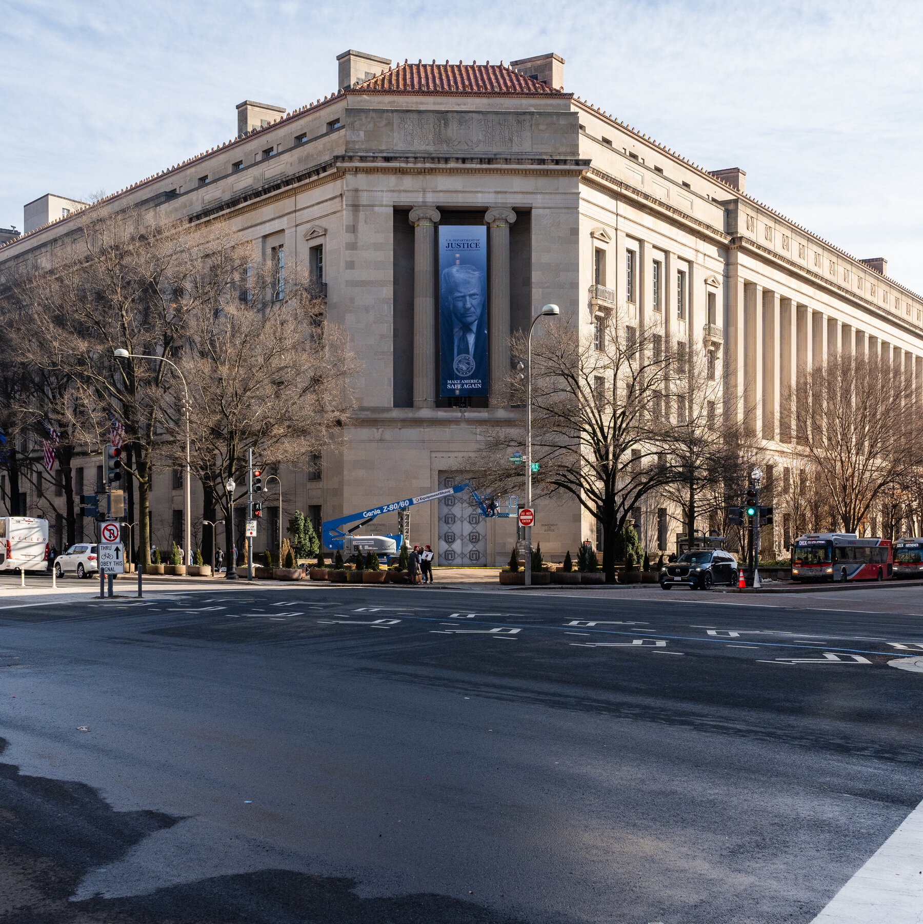 As Trump Politicizes Justice Dept., Prosecutors Struggle With Grand Juries
