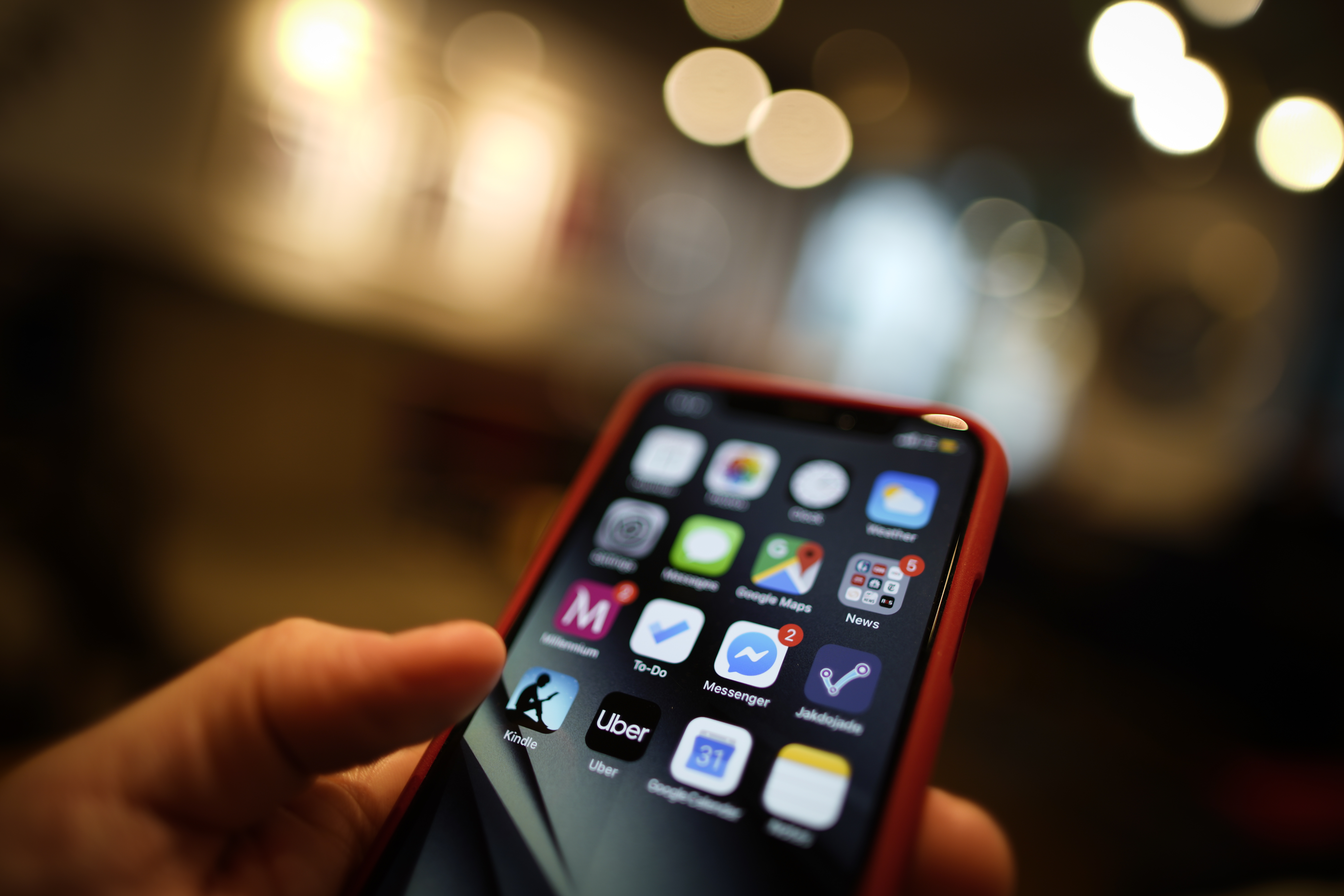 iPhone may be one factor in falling birth rates, researchers say