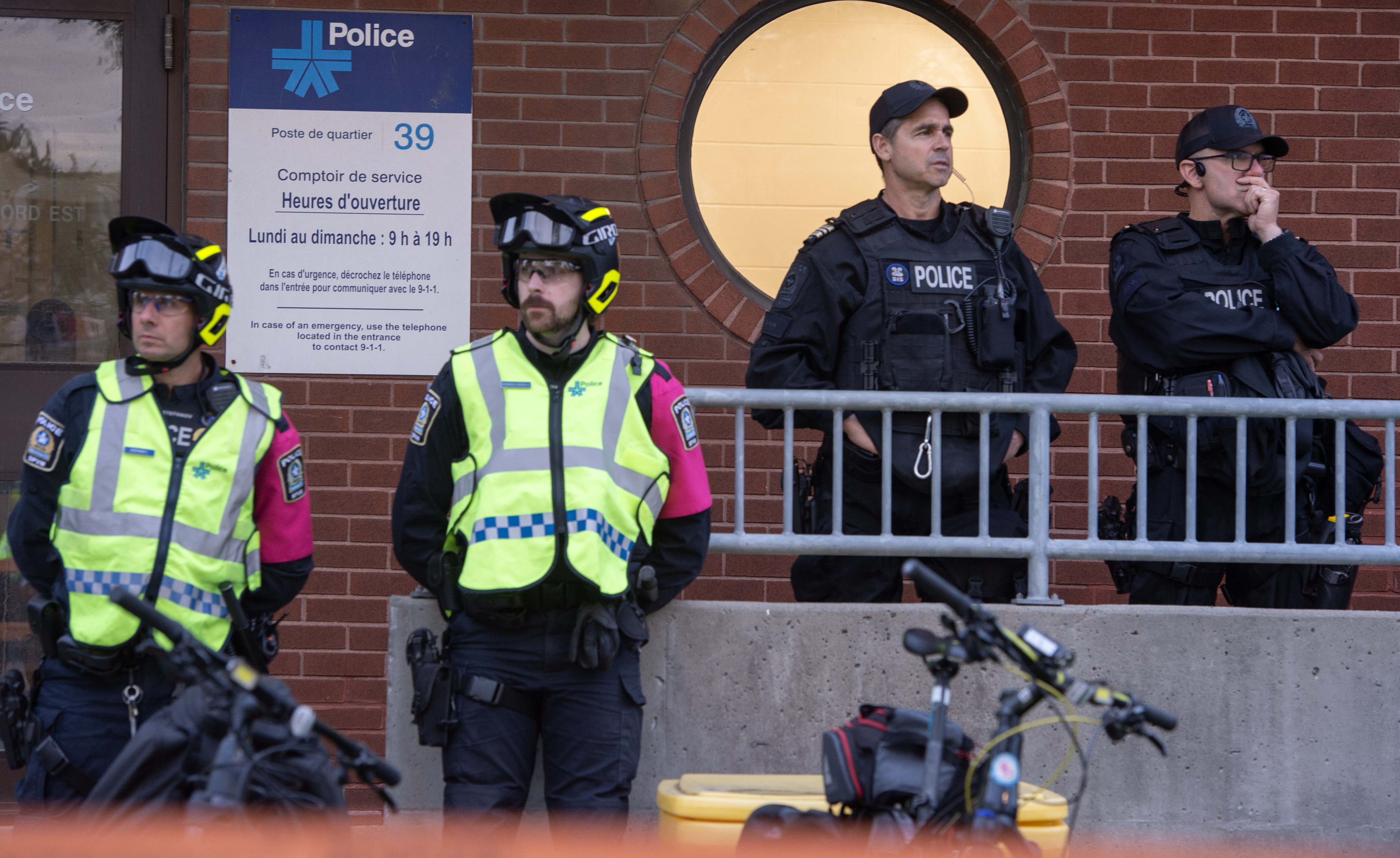 Police in Quebec municipalities issued thousands of fines for insulting officers