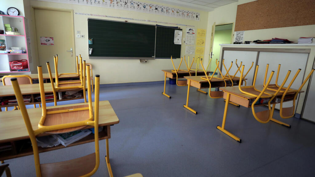 Schools closed as France's heatwave threatens to break records