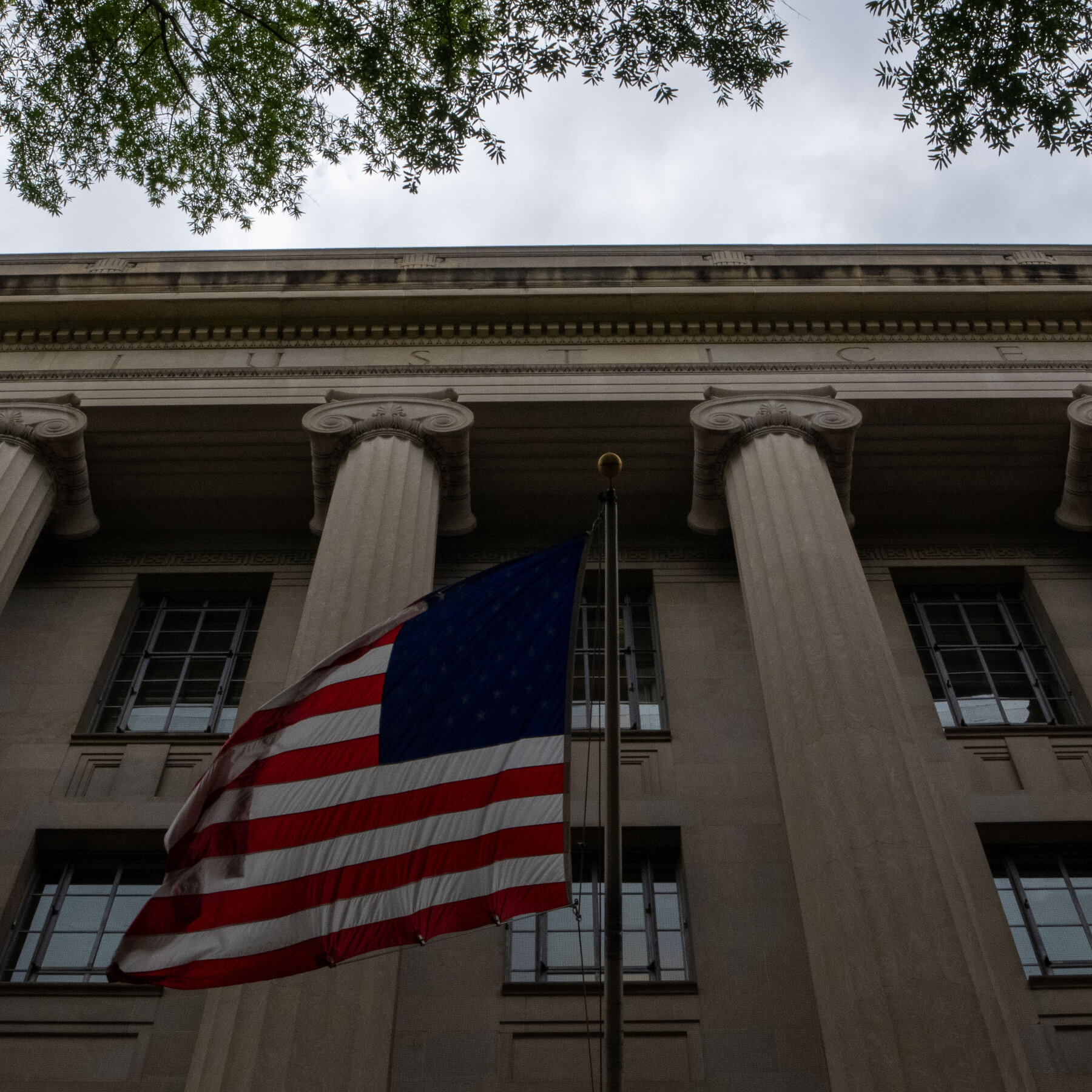 Justice Dept. Withdraws Grand Jury Subpoenas of Journalists