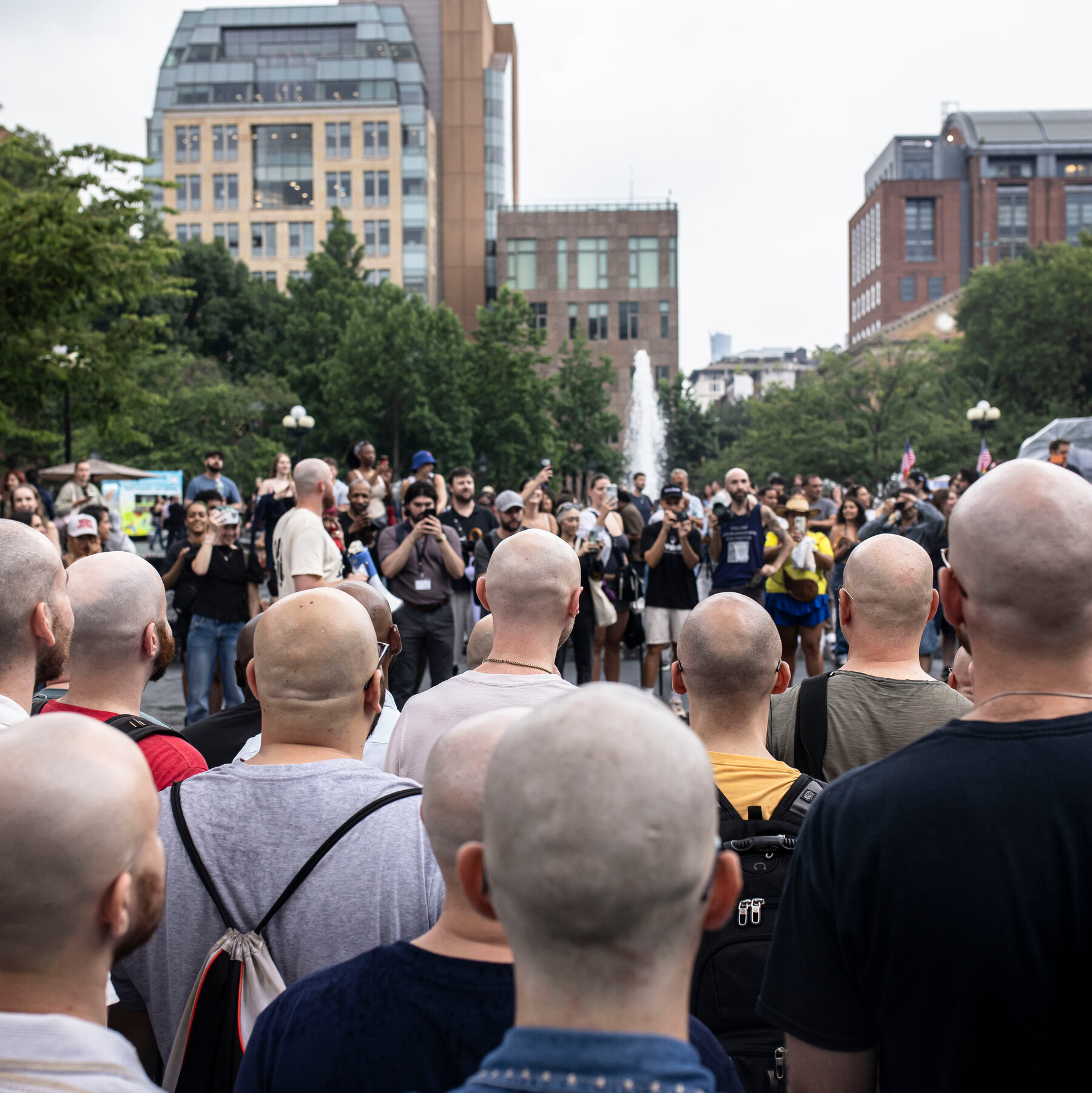 A ‘Bald Meet-Up’ in NYC Fosters a Sense of Empowerment