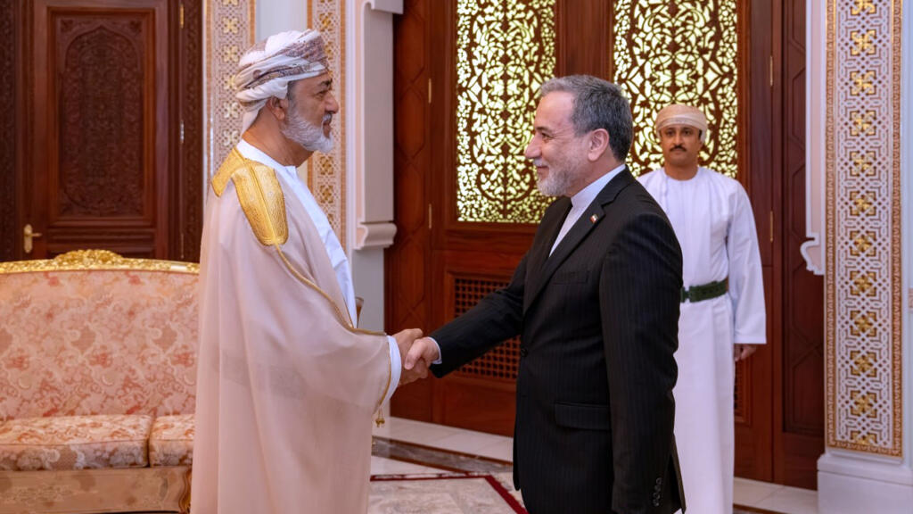 Macron hosts Oman sultan for talks on toll-free reopening of Strait of Hormuz