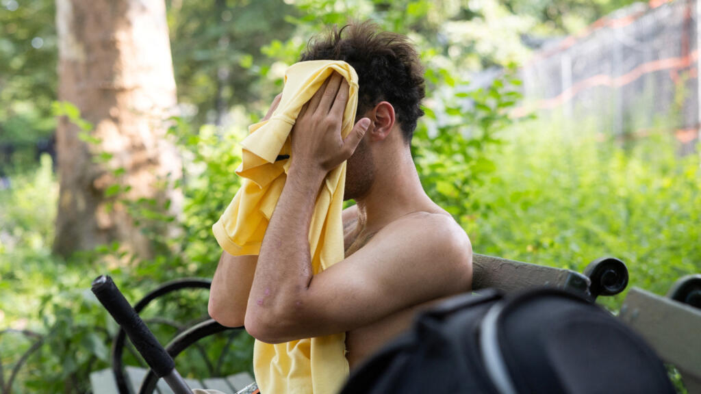 France reports sharp rise in deaths after record June heatwave