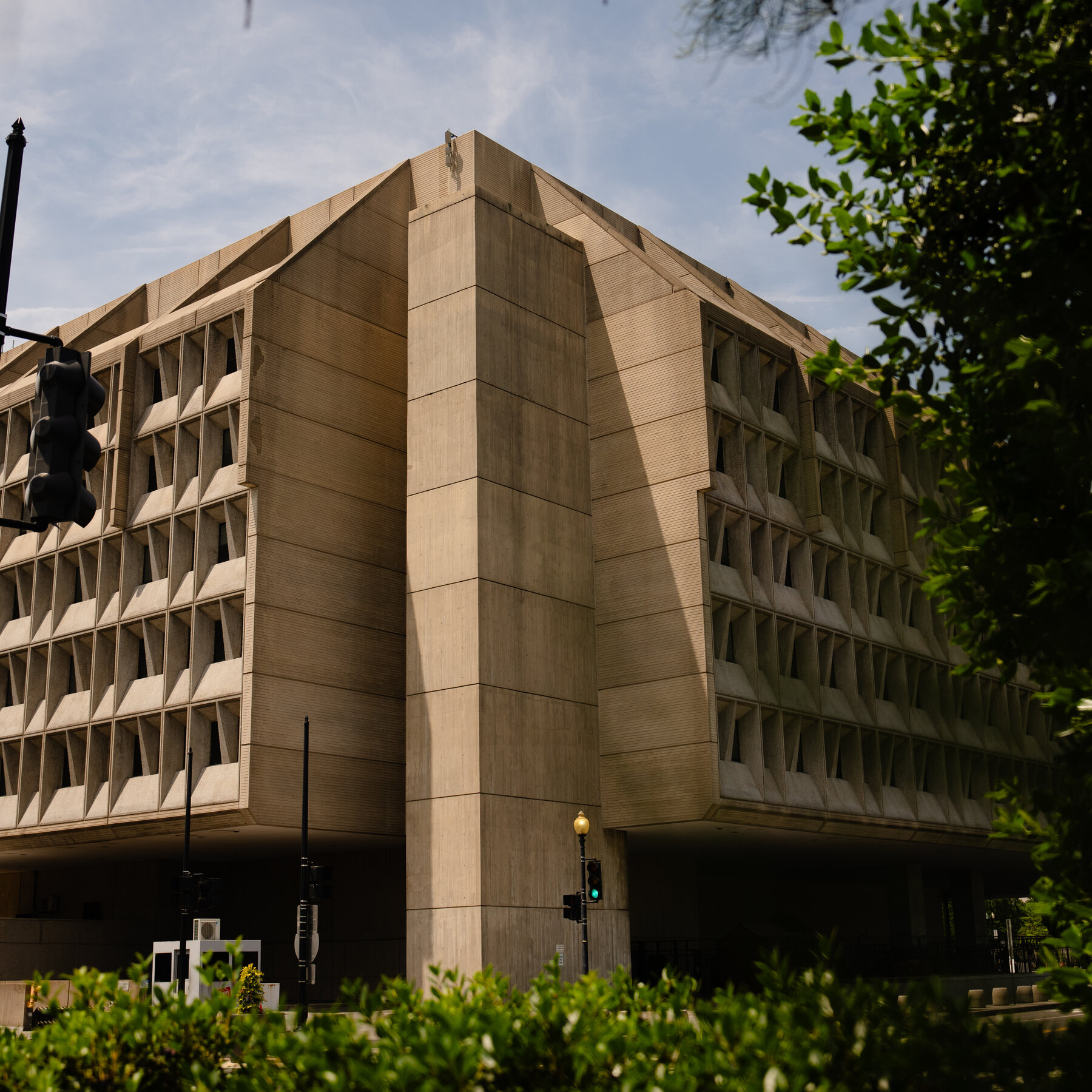 Health Dept. Rescinds Freeze on $10 Billion for 5 Democratic States