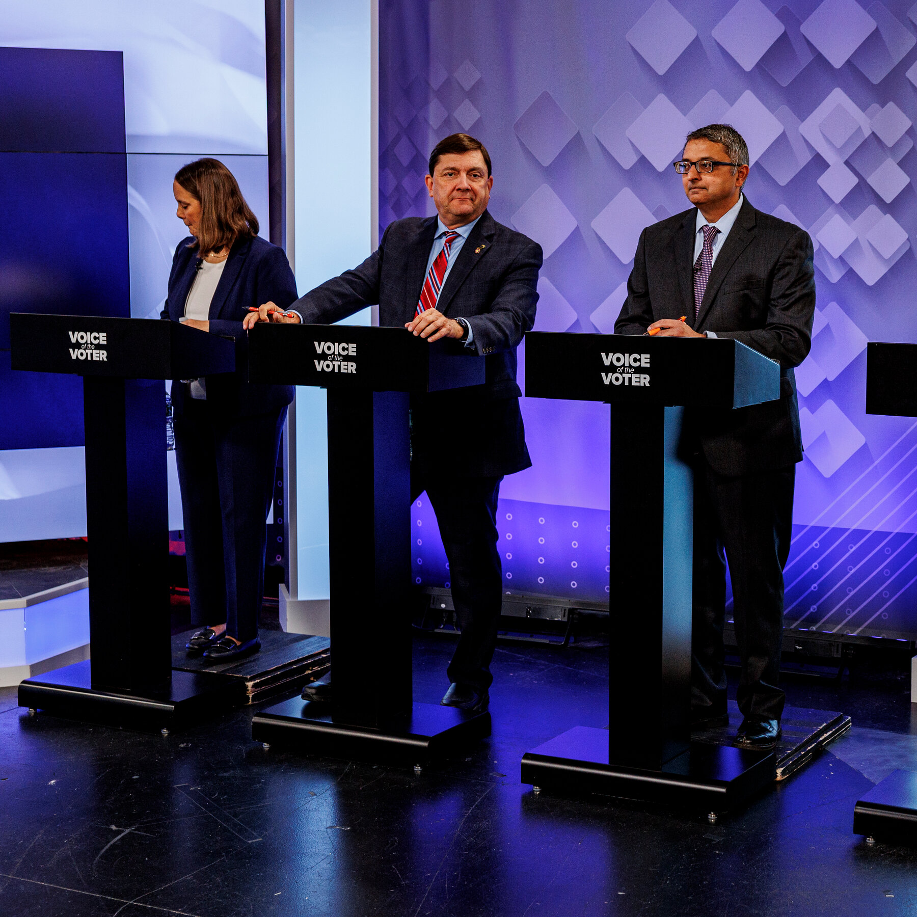 In Maine Senate Race, Democrats Go From Chaos to Coronation