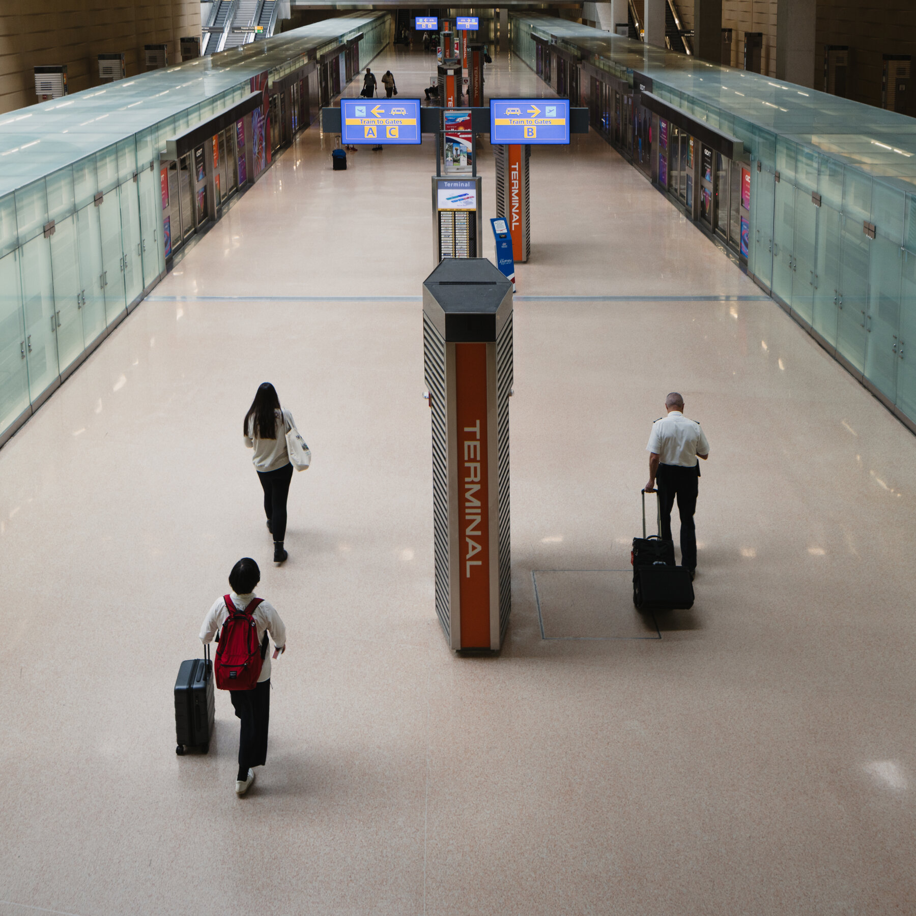 Trump Unveils $22.5 Billion Redesign of Dulles Airport