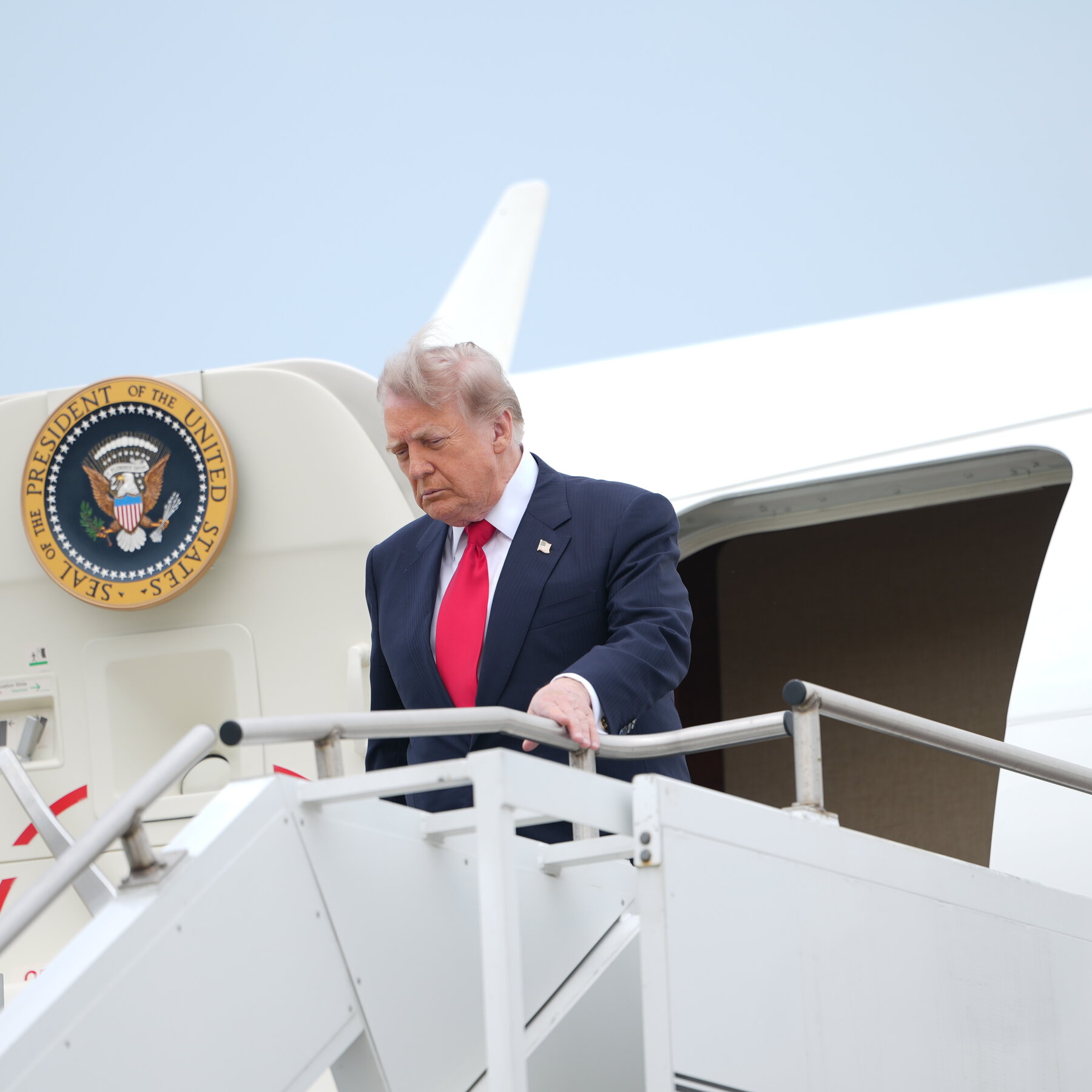 Trump Encounters a More Determined Iran as War Widens