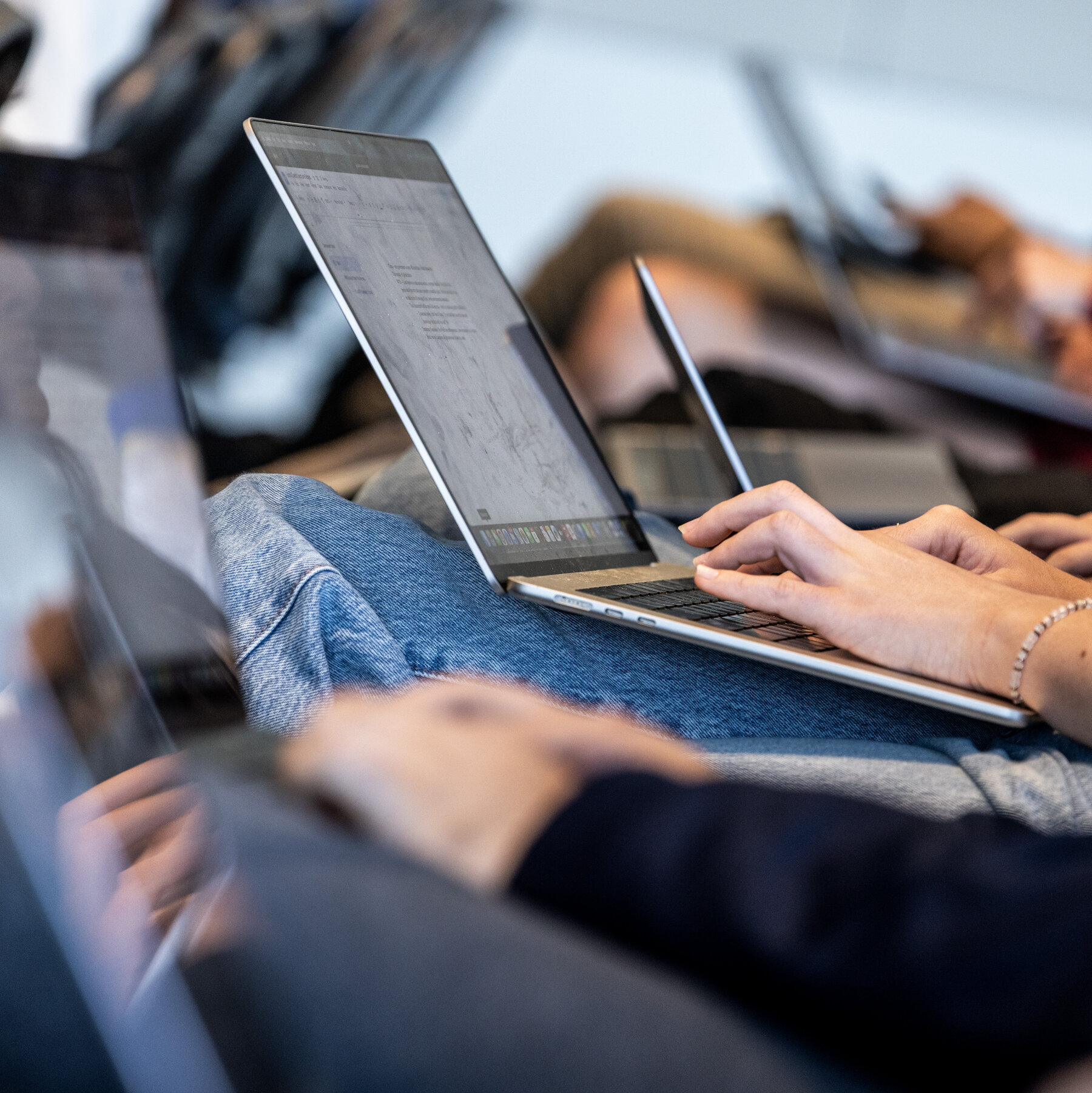 A.I. Cheating Threatens the Value of Online Degrees