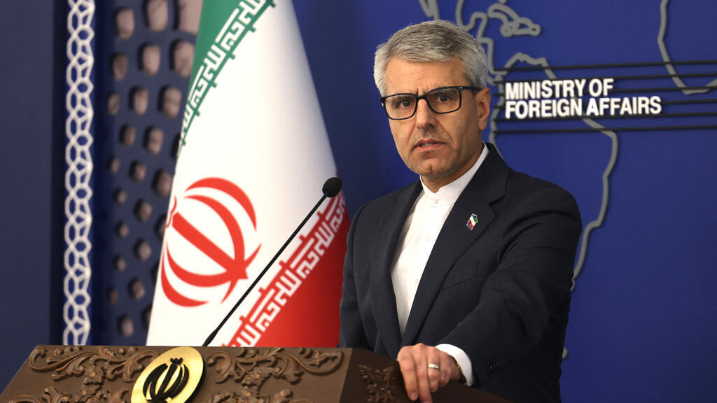Iran bars two French diplomats over alleged 'interference'