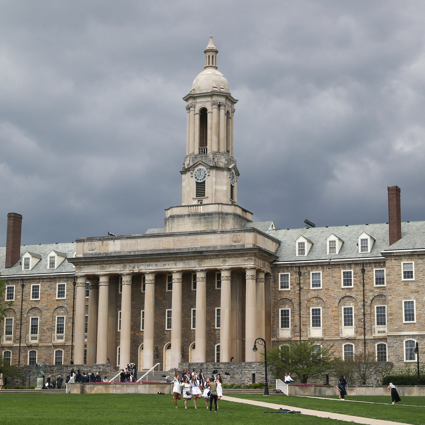 Penn State Fraternity Members Are Charged in Cocaine Trafficking Case