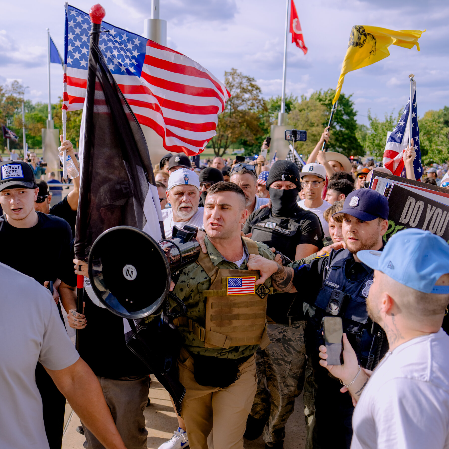 An Islamophobic Provocateur Keeps Dearborn, Mich., on Edge