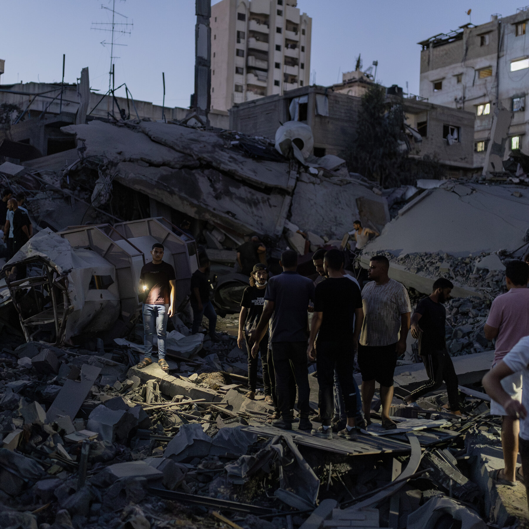 Trump Officials Move to Fund Gaza Peacekeepers Even as Peace Plan Falters