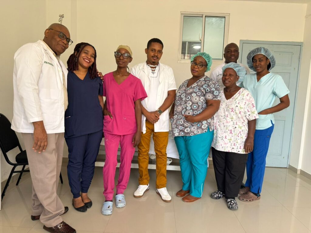 Prince Étienne, un petit garçon de 5 ans, peut enfin marcher sans assistance après une opération à l’OFATMA du Cap-Haïtien