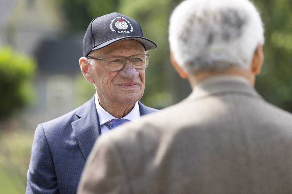 Jacques Doucet, the ‘Voice of the Expos’ for 33 seasons, dies at 86