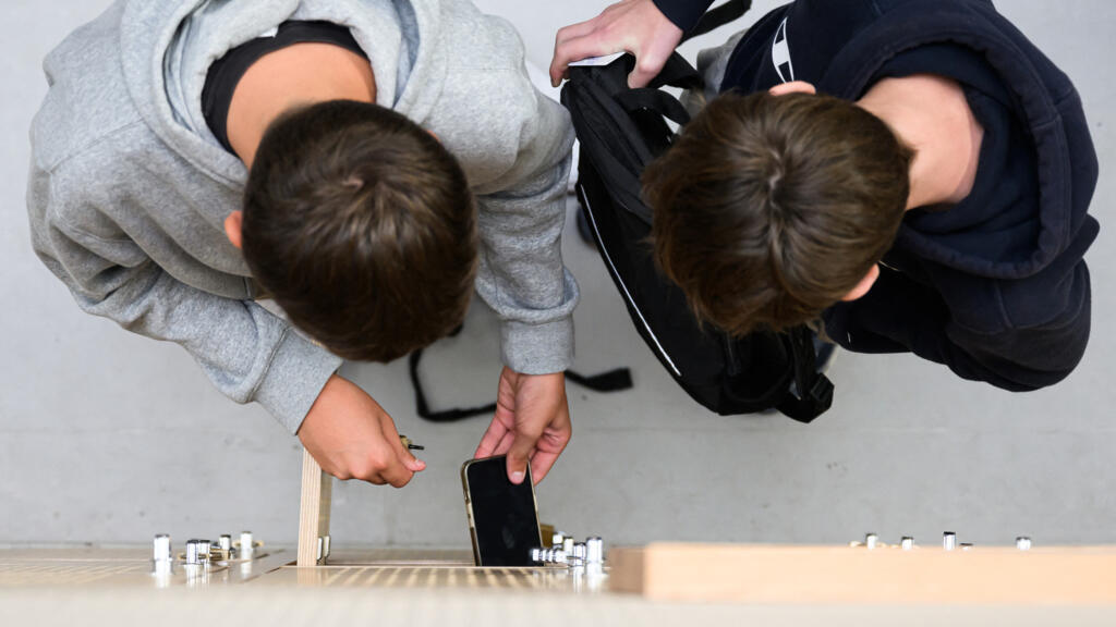 French high schools scramble to work out rules as phone ban takes effect