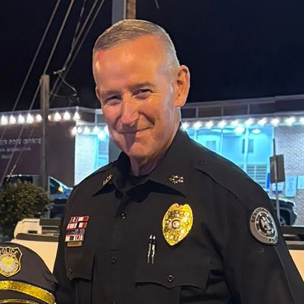 Officials in Mississippi City Fire Police Chief Over Racist Texts