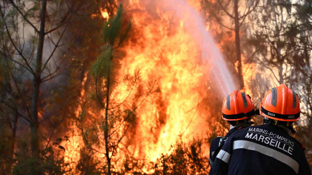 French firefighters begin six-week strike over funding after record summer fires
