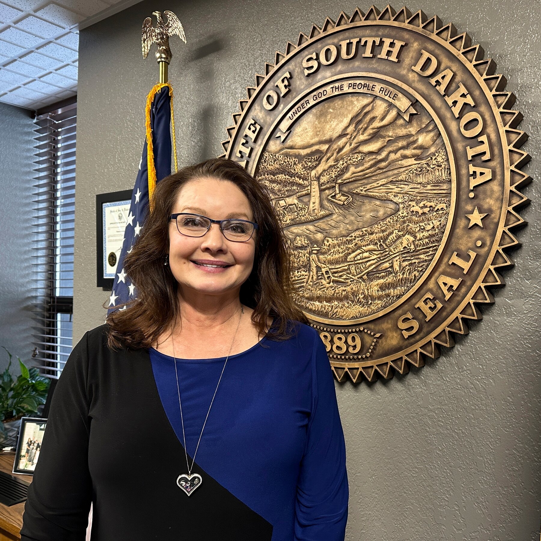 Republican Who Runs South Dakota Elections Backs Democrat to Succeed Her