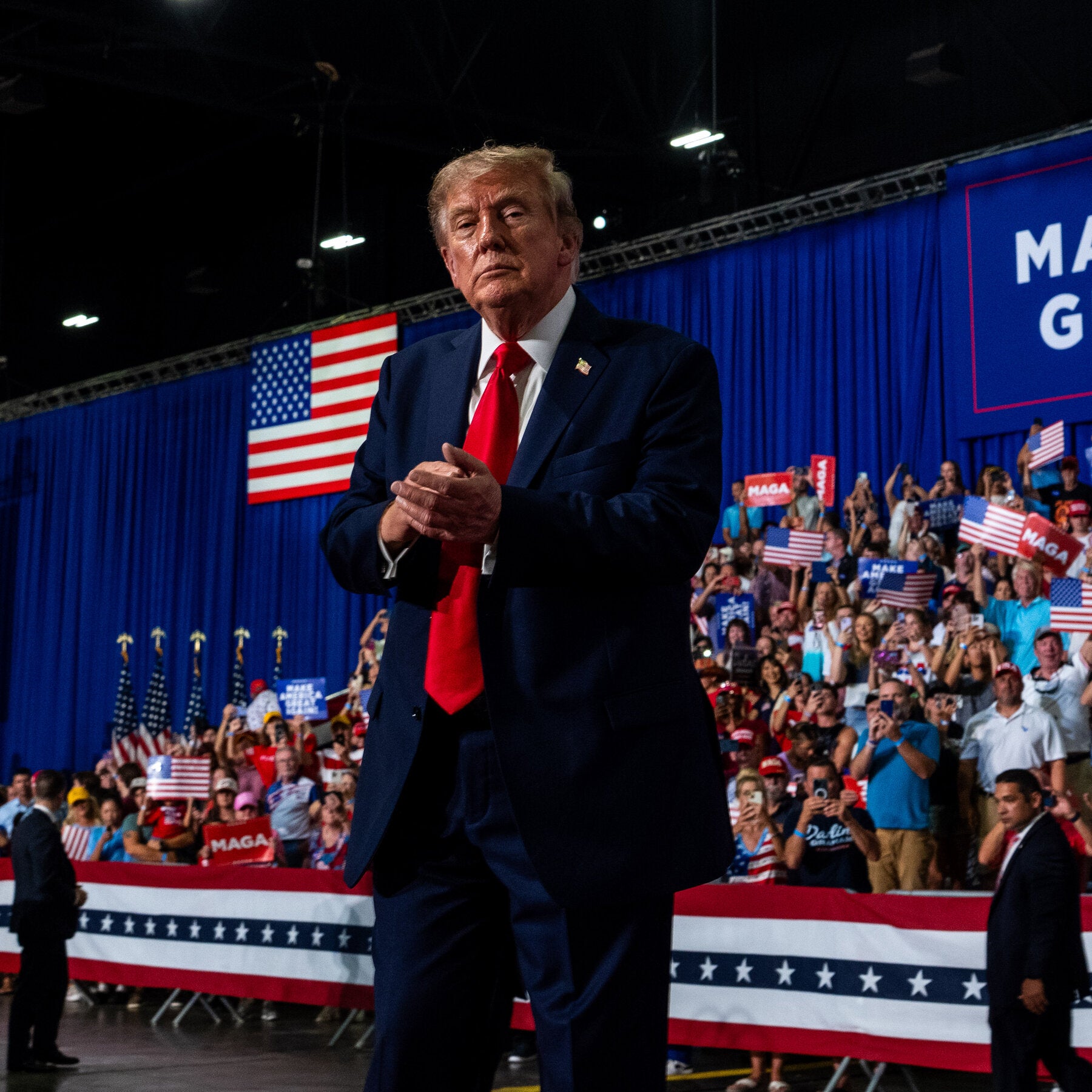 Trump Plays Defense in Midterm Tour Across Republican Strongholds