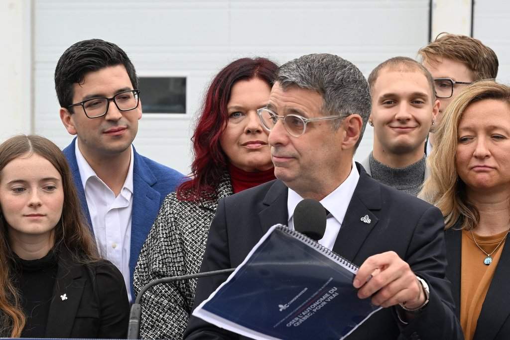 Quebec Conservative Leader Éric Duhaime admits to using AI to write book